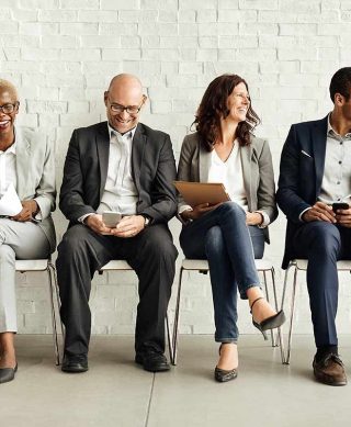 salespeople-waiting-for-interview salespeople-waiting-for-interview